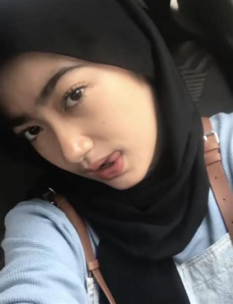 link bokep viral tiktok|Syakirah Simontok Sotwe